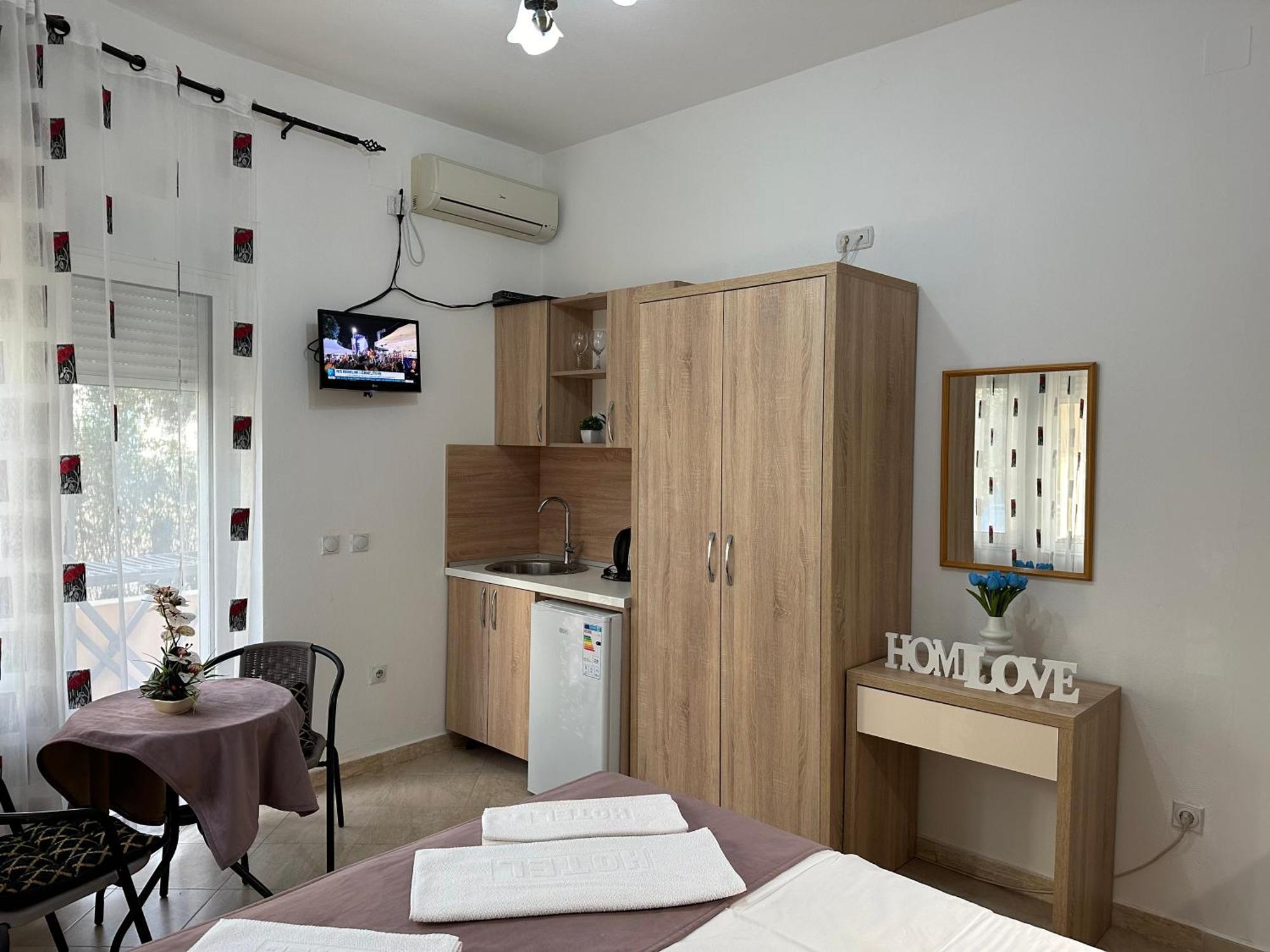 Apartments Sija Ulcinj Buitenkant foto