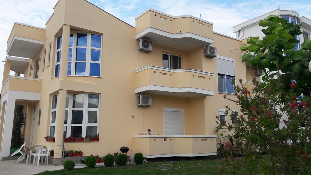 Apartments Sija Ulcinj Buitenkant foto